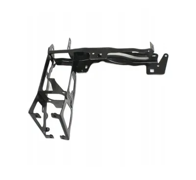 Окуляр фар правый BMW 1/3/4 (F20/F21/F30/F31/F32/F33/F36) кронштейн крепления 51647245792 фото №1