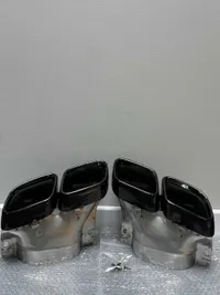 фото thumb №2, Насадки на глушник Mercedes-Benz C-Class W206 (2021) вихлопні труби